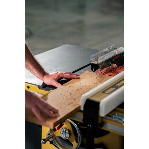 Powermatic PM1-1791500T PM2000T 230V 5 HP 3-Phase 50 In. Rip 10 In. Router Lift Table Saw With ArmorGlide 15 Powermatic PM1-1791500T PM2000T 230V 5 HP 3-Phase 50 In. Rip 10 In. Router Lift Table Saw With ArmorGlide - Image 15