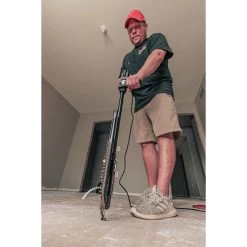 SENCO 10X0013N-08D300W-BNDL DURASPIN 6.5 Amp High Speed 3 In. Corded Screwdriver With Attachment Kit And 800-Pack 8-Gauge 3 In. #2 Square Exterior WX3 Collated Screw Bundle -Tool Store senn10x0013n 08d300w bndl k