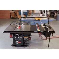 SawStop ICS73480-52 480V 3-Phase 7.5 HP Industrial Cabinet Saw With 52 In. Industrial T-Glide Fence System -Tool Store sspnics73480 52 b