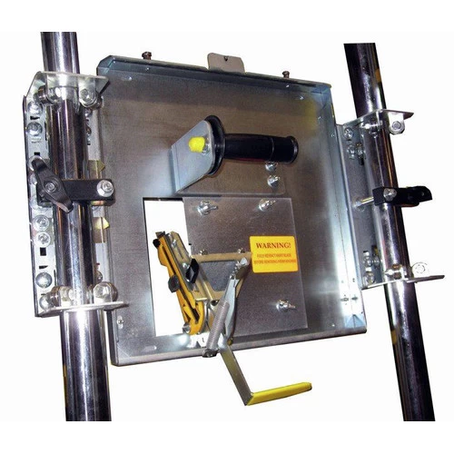 Saw Trax FS100SM Sign Maker Full Size 100 In. Cross Cut Vertical Panel Saw 2 Saw Trax FS100SM Sign Maker Full Size 100 In. Cross Cut Vertical Panel Saw - Image 2